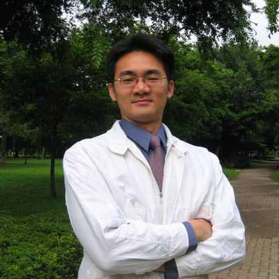 黃蔚人 教授圖片(另開新視窗)